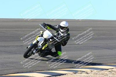 media/Jan-09-2022-SoCal Trackdays (Sun) [[2b1fec8404]]/Bowl (1015am)/